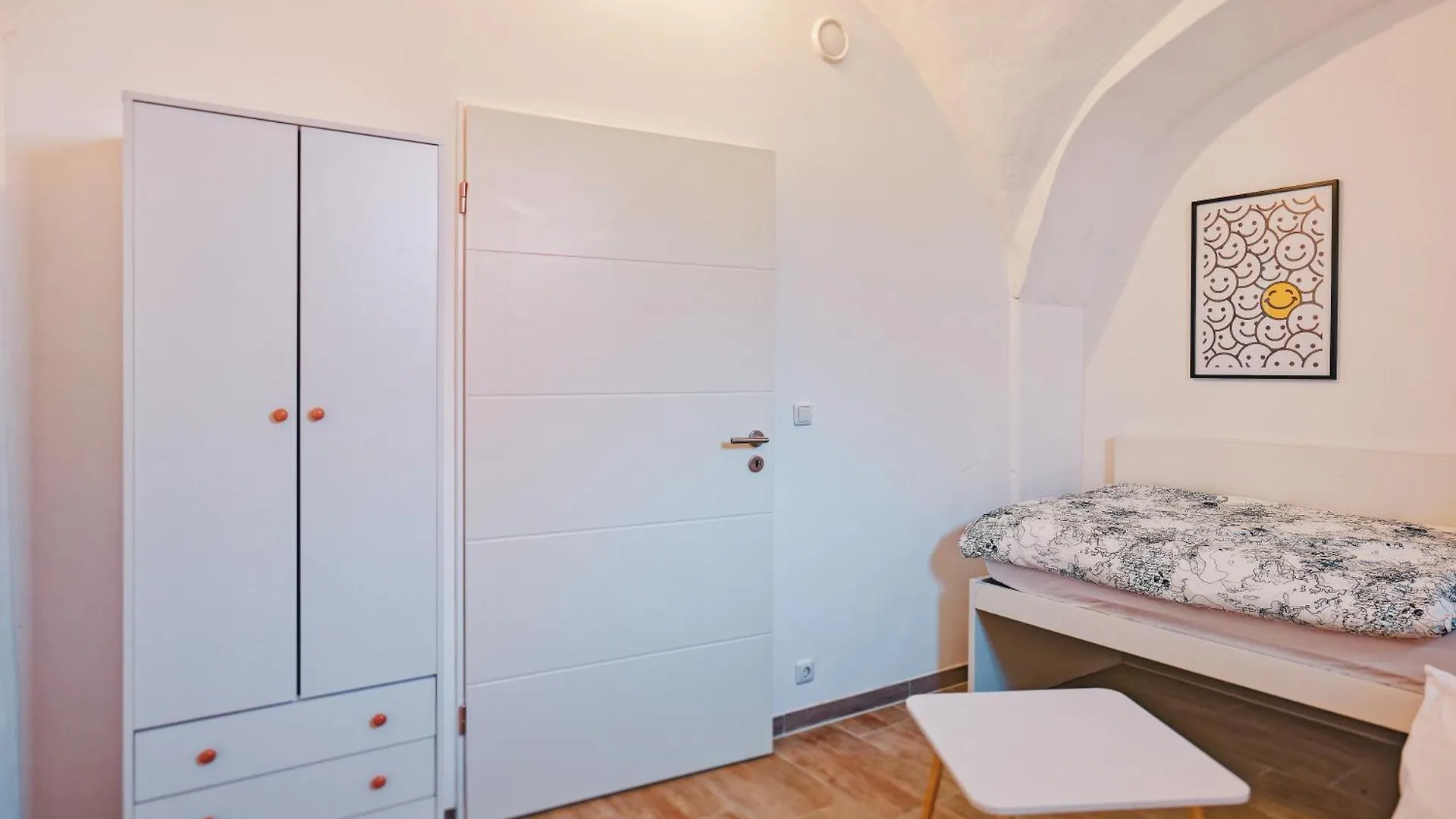 Denkmal-Wohnung In Bamberg 0*,
